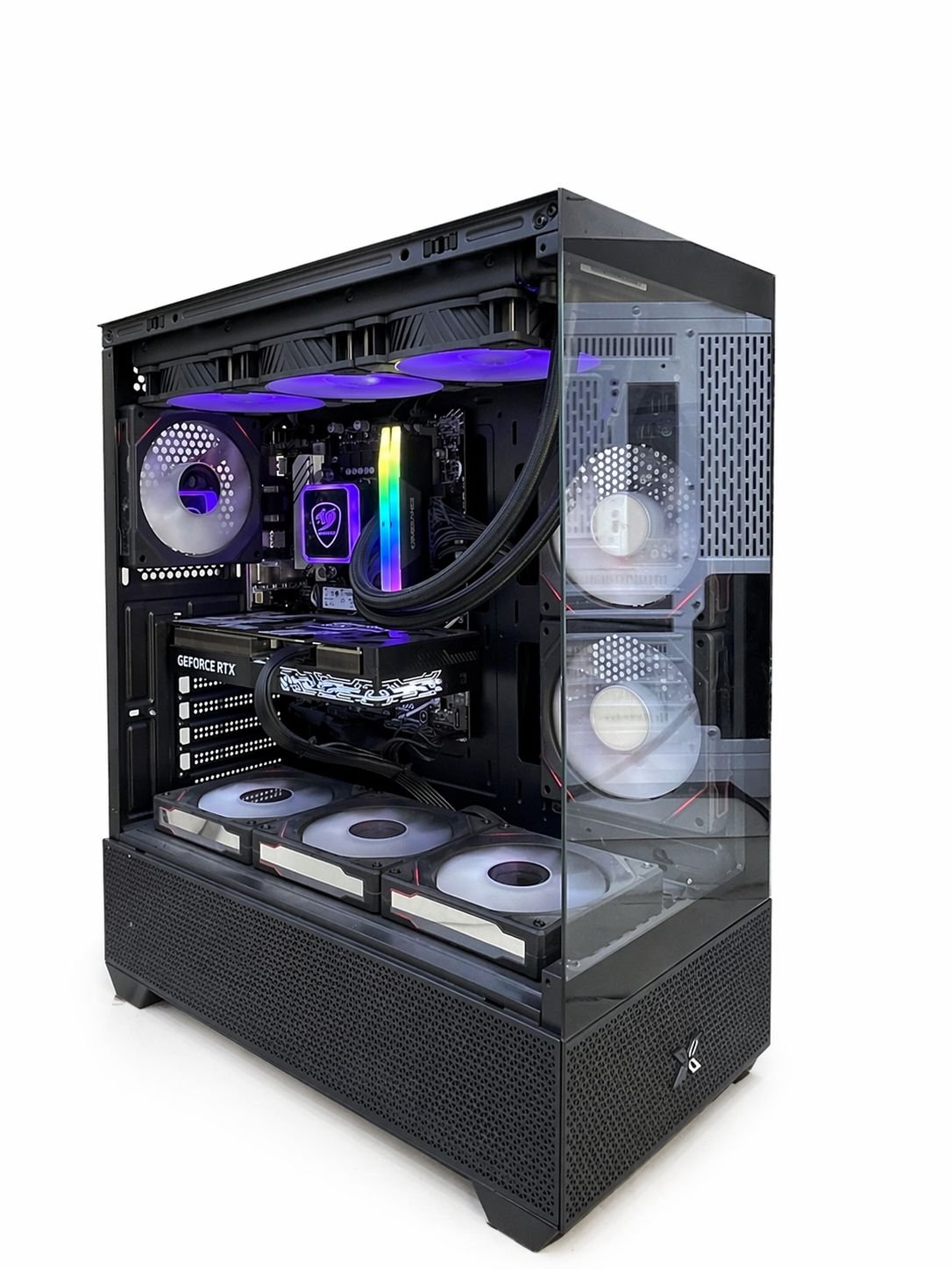 High-performance gaming PC with Intel i7-14700KF, RTX 5070 12GB, 32GB DDR5 RAM and 1TB SSD.